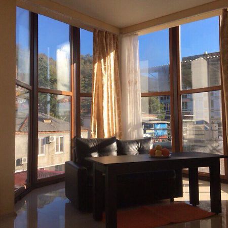 Citrus Otel Gagra Dış mekan fotoğraf